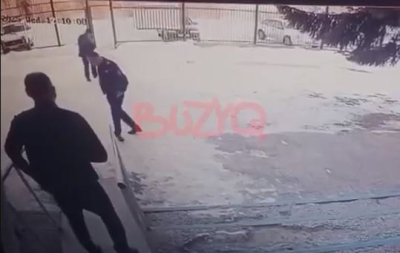 Абайда полицей рогаткамен қоластындағыларды атқан (ВИДЕО)