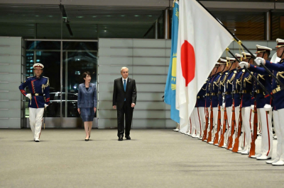 Жапония Премьер-министрінің офисінде Қасым-Жомарт Тоқаевты қарсы алу рәсімі өтті