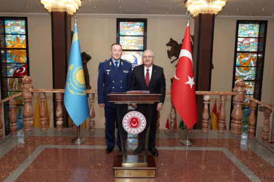 ҚР Қорғаныс министрі Түркияға ресми сапармен барды
