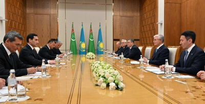 Астана мен Ашхабад арасындағы ынтымақтастық оң серпін көрсетіп отыр - Тоқаев