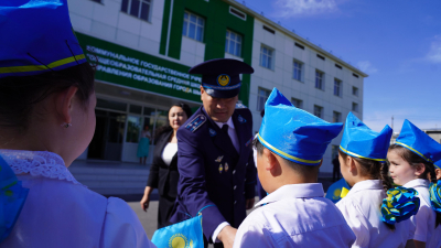 Шымкентте батыр полицейдің атына &laquo;Жас сақшы&raquo; сыныбы ашылды