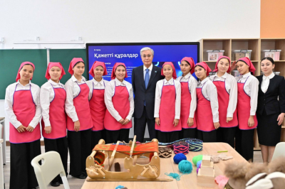 Тоқаев Қызылордадағы балалар академиясына барды