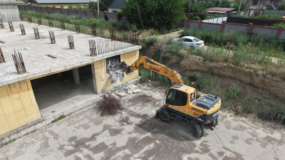 Алматыдағы тағы бір тұрғын үй кешені бұзылады