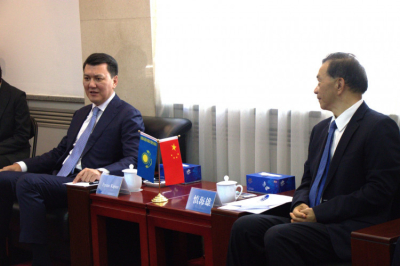 Ерлан Қарин China Media Group басшысымен кездесті