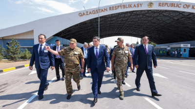 Олжас Бектенов Мемлекет басшысының Қырғызстанмен шекарадағы өткізу пункттерін жаңғырту жөнінде берген тапсырмасының орындалу барысымен танысты