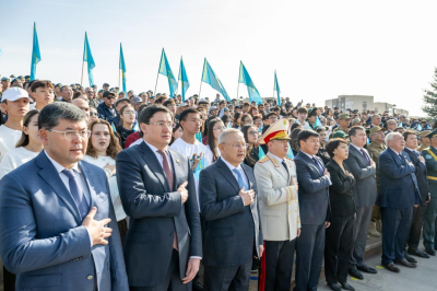 Жетісуда Республика күніне орай Мемлекеттік Ту көтерілді