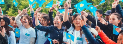 Жастардың 80%-дан астамы елдің оң өзгерістеріне және өз болашағына сенімді – зерттеу