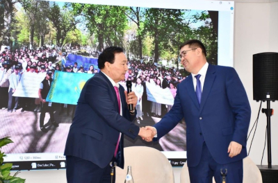 Прокурор «Тәшенев тартуы» білім гранты иегерлерімен кездесті