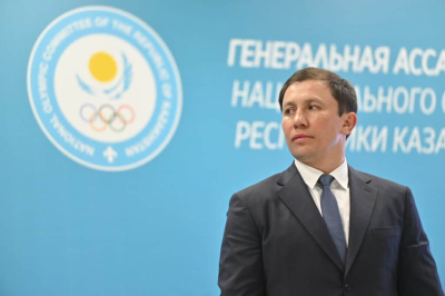 Геннадий Головкин впечатлил толпу подростков на улице