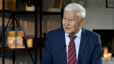 Ғылым мен тіл логикасының қақтығысы