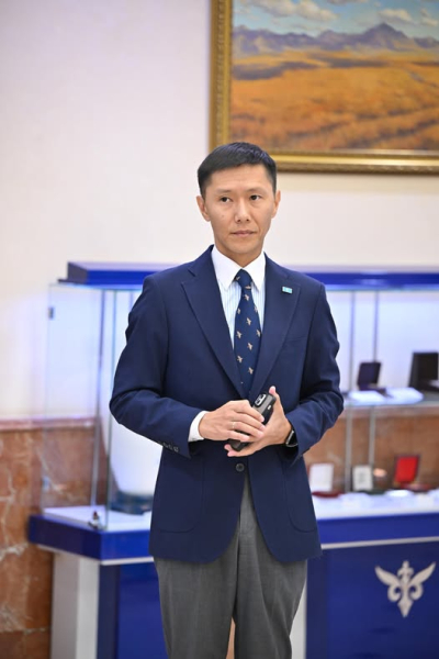 Мемлекеттік қызметшілерге кәсіпкерлікпен айналысуға рұқсат етілмейді