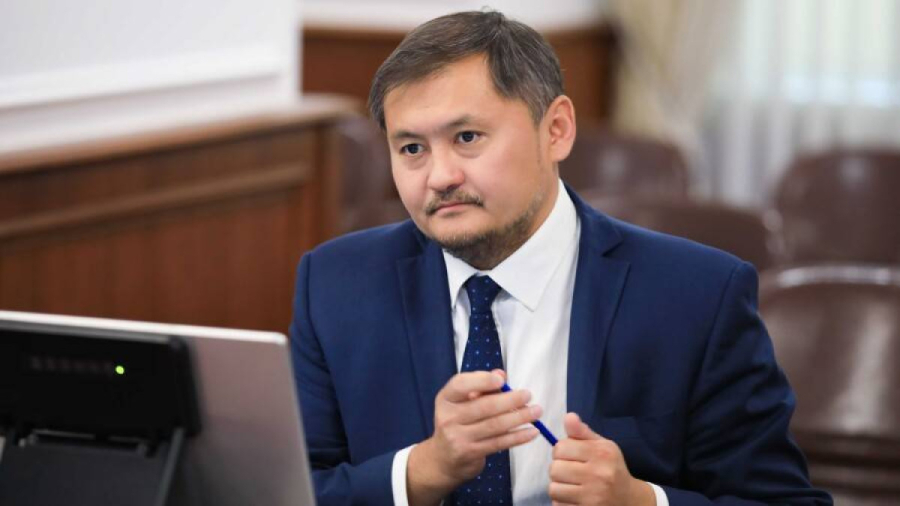 Түлектердің 40%-ы мамандық бойынша жұмыс істемейді
