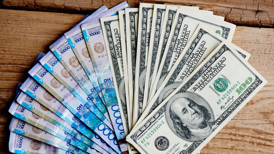 Астана мен Алматыда доллар қаншадан саудаланып жатыр