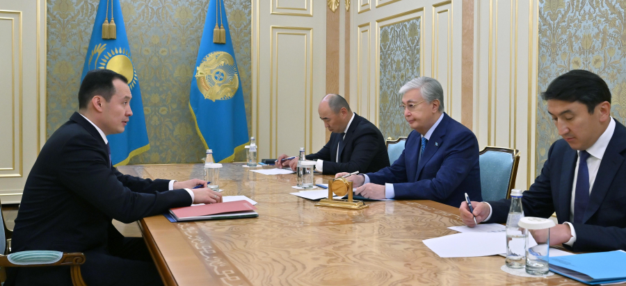 Мемлекет басшысы «QazaqGaz» ҰК» АҚ басқарма төрағасын қабылдады